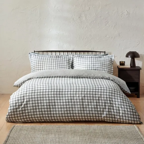 YARD Barton 100% Cotton Duvet Cover & Pillowcase Set 1