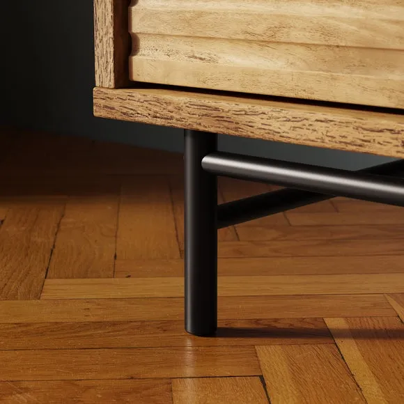Bryant 4 Drawer Chest 6