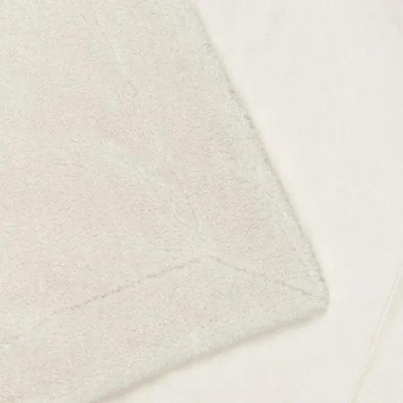 Olann Faux Fleece Throw Blanket 4