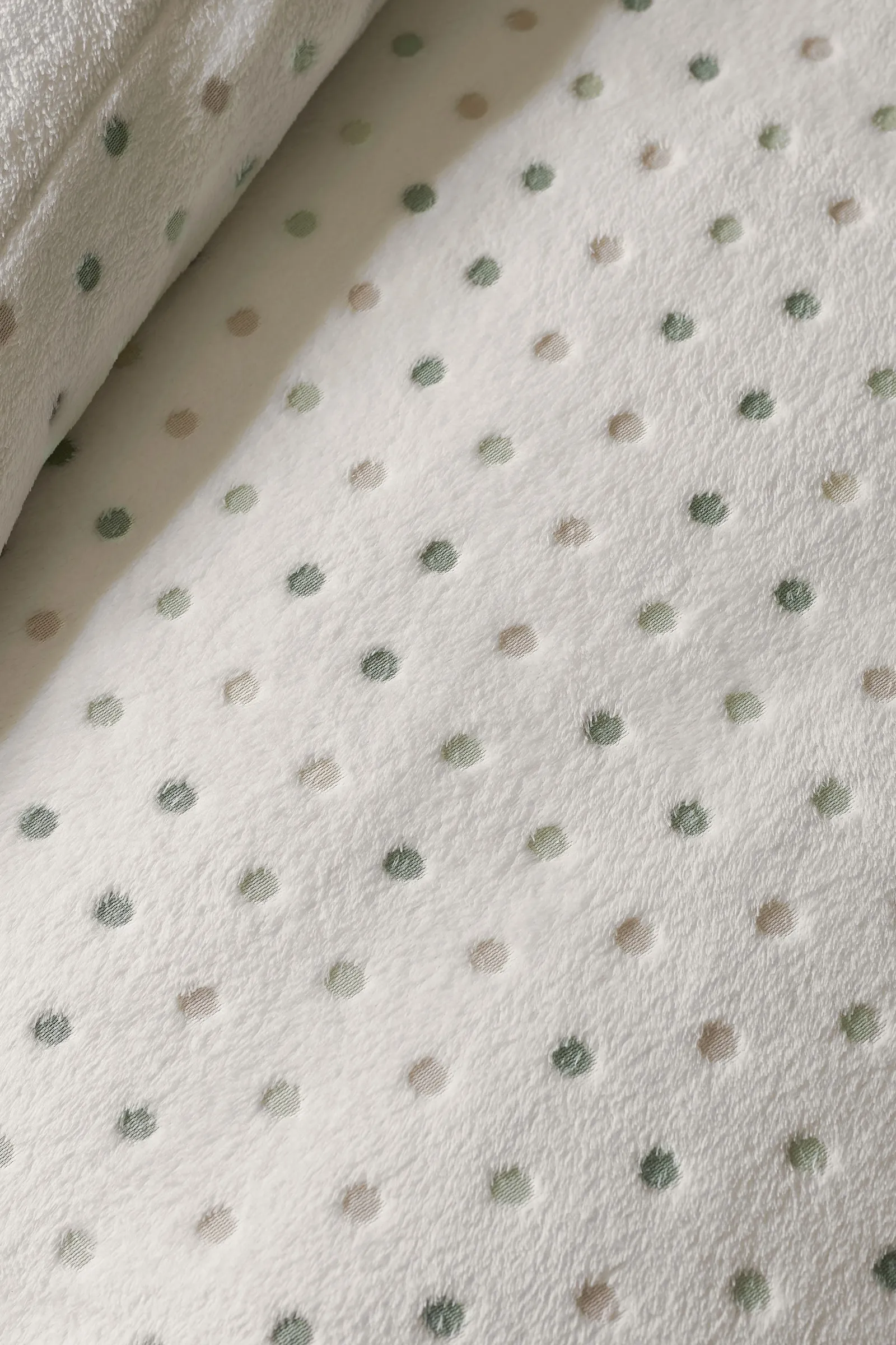 Catherine Lansfield 'Cosy Spot' Fleece Duvet Cover Set Cream 3