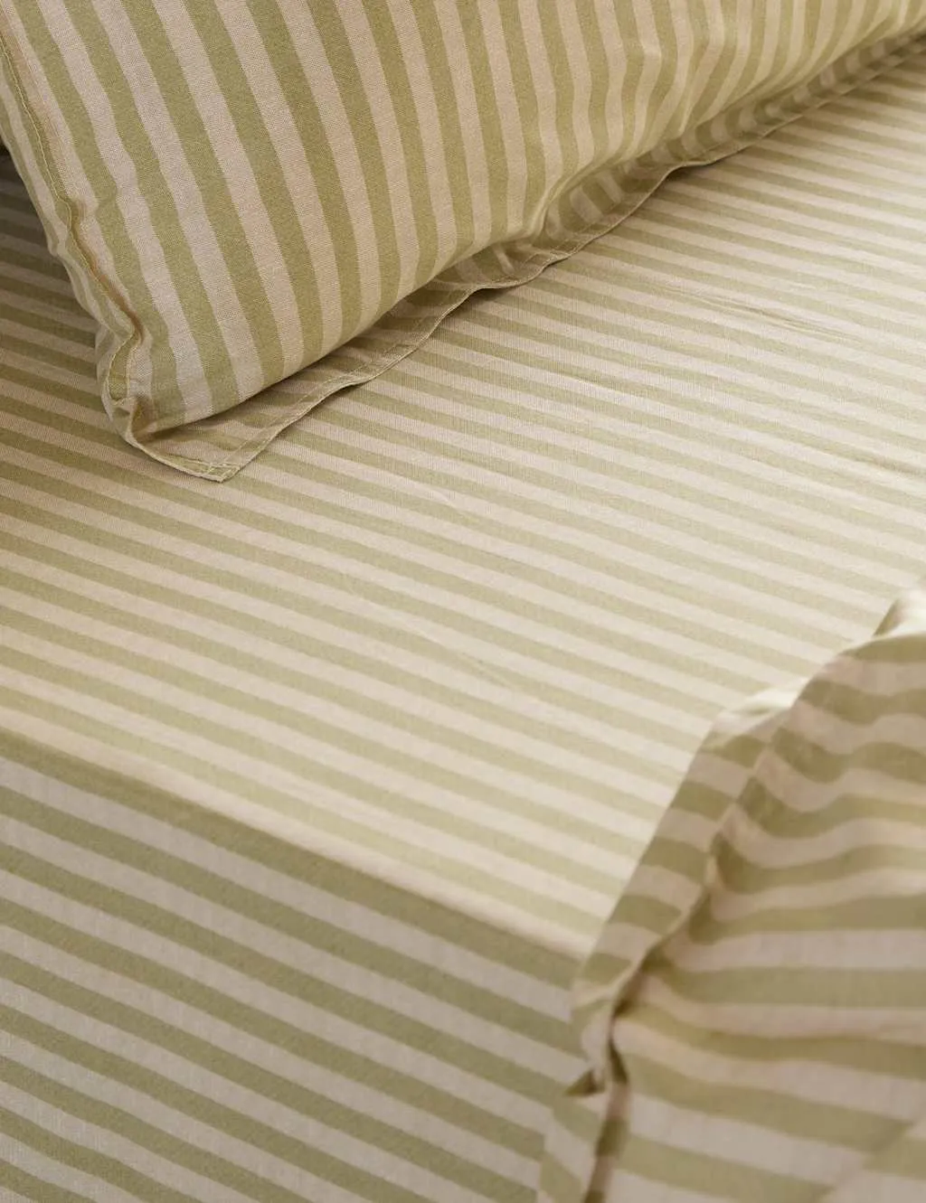 YARD Pure Cotton Marlow Striped Fitted Sheet Green Mix
