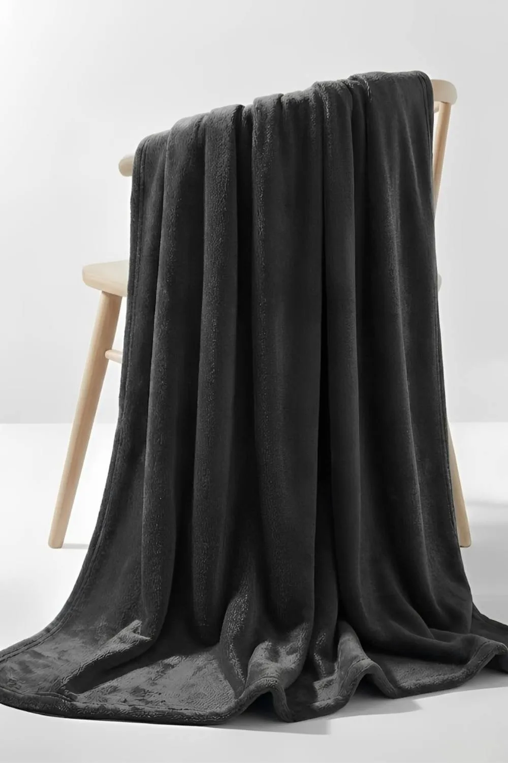 Pamposh Reversible Flannel Fleece Blanket Cozy Bed & Sofa Throw in Dark Grey