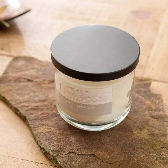 Black Pepper and Sandalwood Candle 4