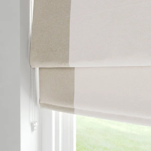 Luna Bordered Easy Chain Blackout Roman Blind 4