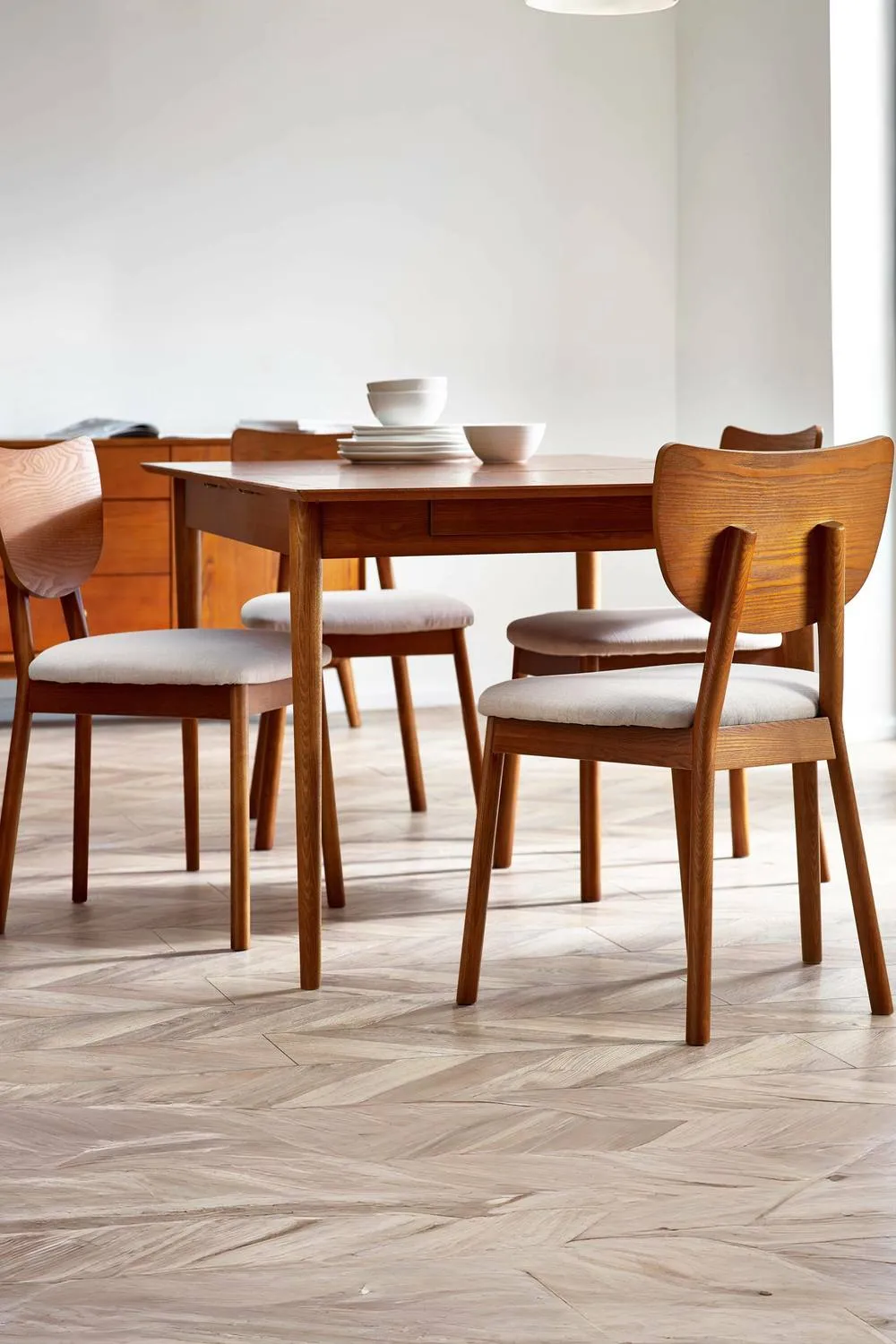 Julian Bowen Lowry Dining Chair (Set of 2) in Brown 2