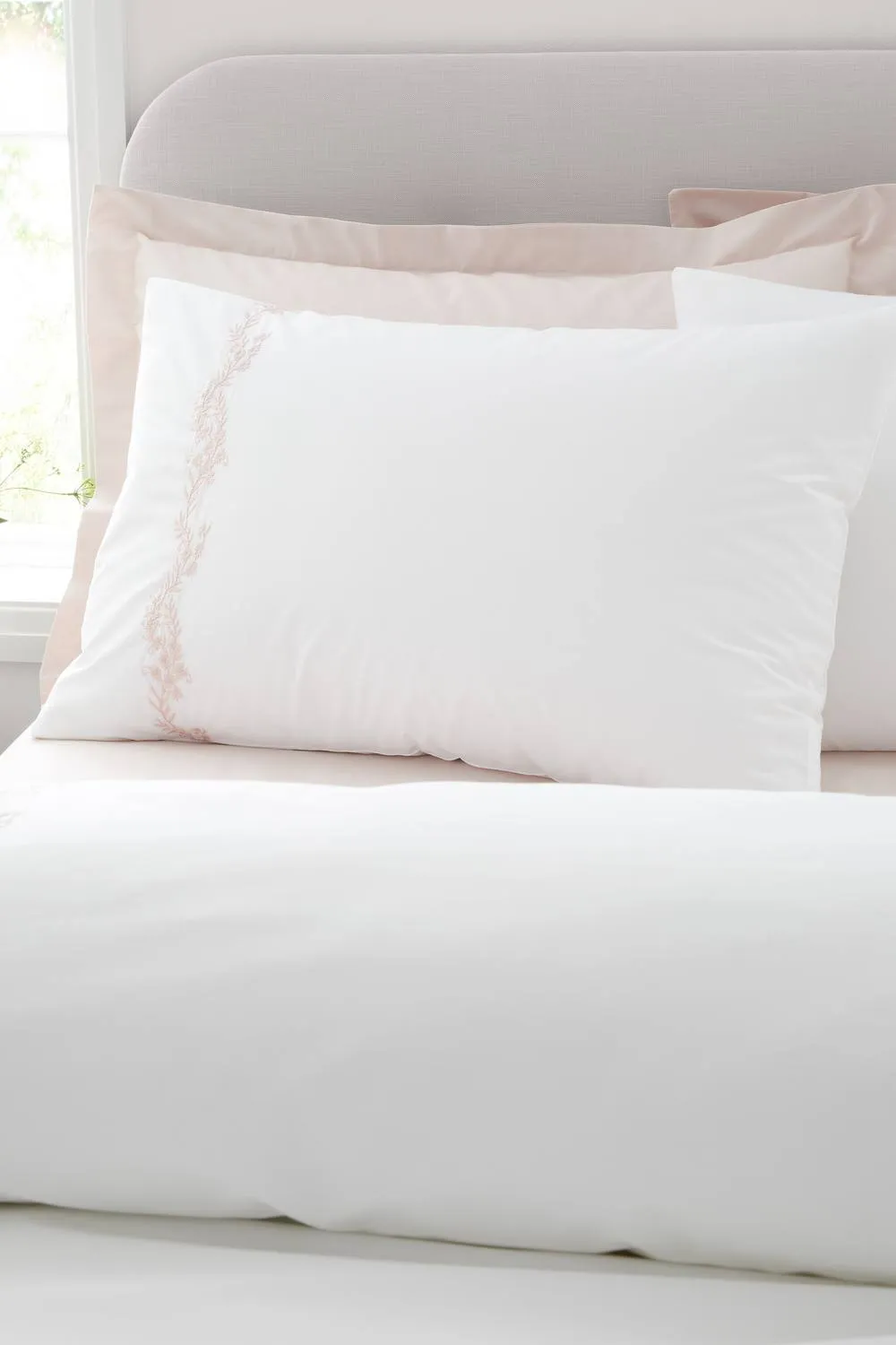 Bianca 'Camille Embroidered Floral' 200 Thread Count Cotton Duvet Cover Set in Pink 2