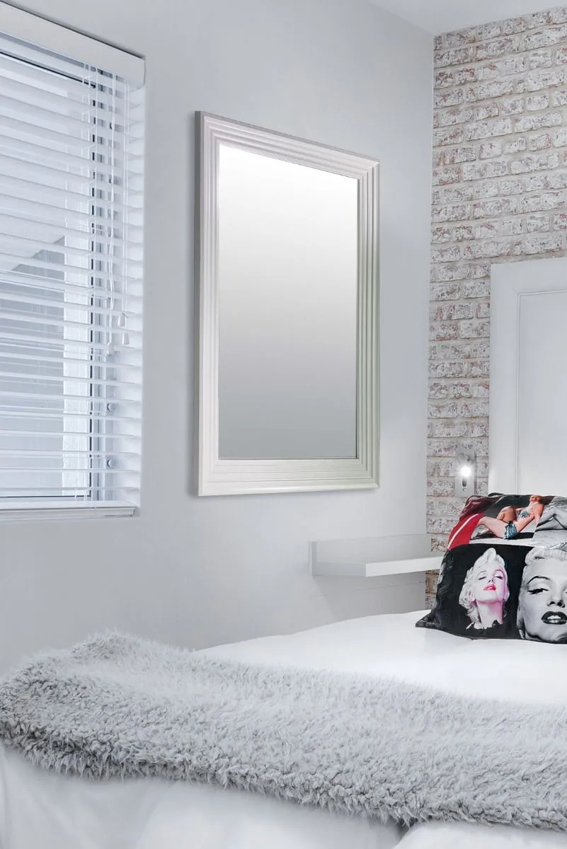 MirrorOutlet New Modern Bright White layered Wall Mirror 3ft6X2ft6 1060X756mm 2