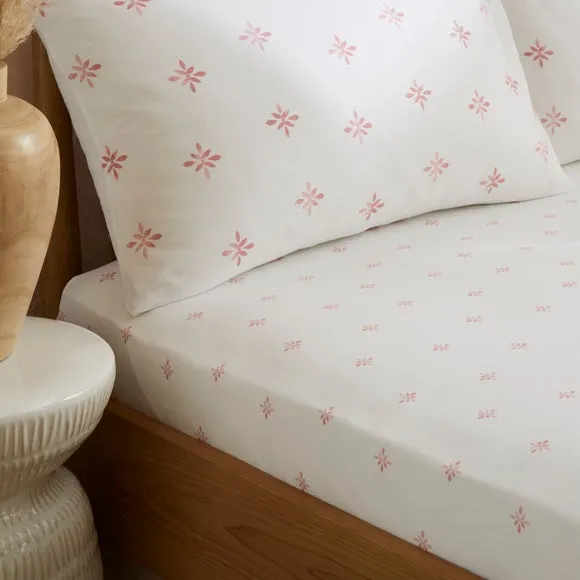 Zarah Motif 100% Cotton Fitted Sheet 1