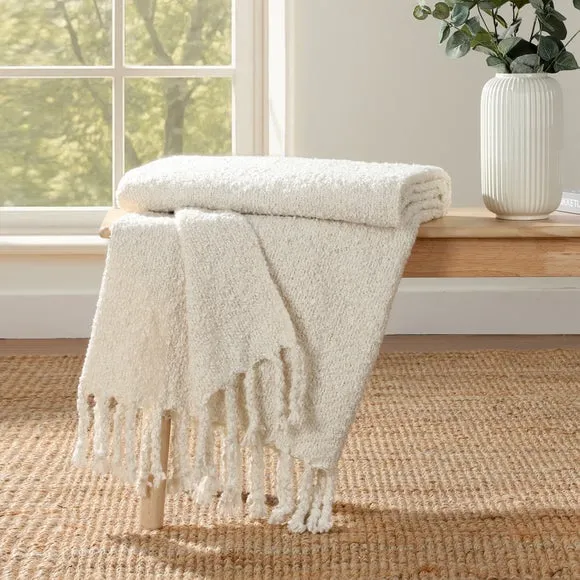 Lillie Boucle Throw Blanket, 130cm x 180cm 1