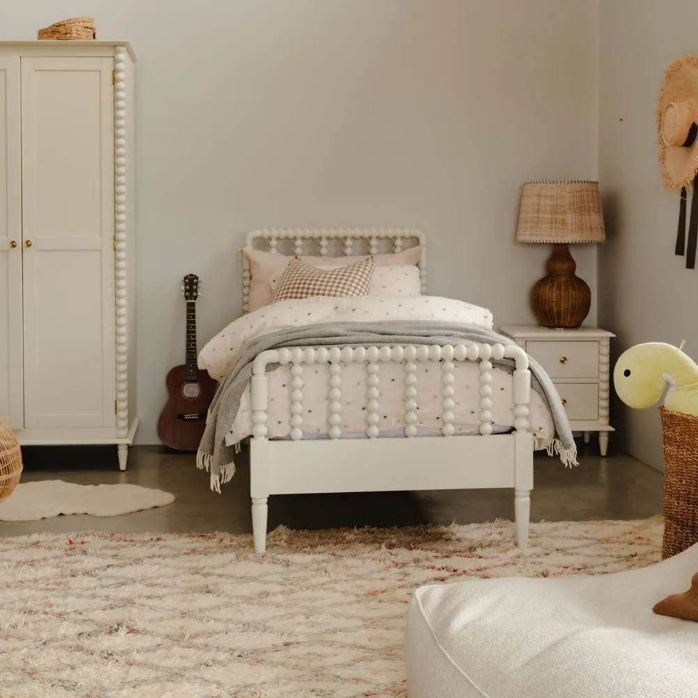 Statement Furniture Cromwell 3ft Wooden Bed Frame with Bobbin Design Head & Footboards in Cream 3