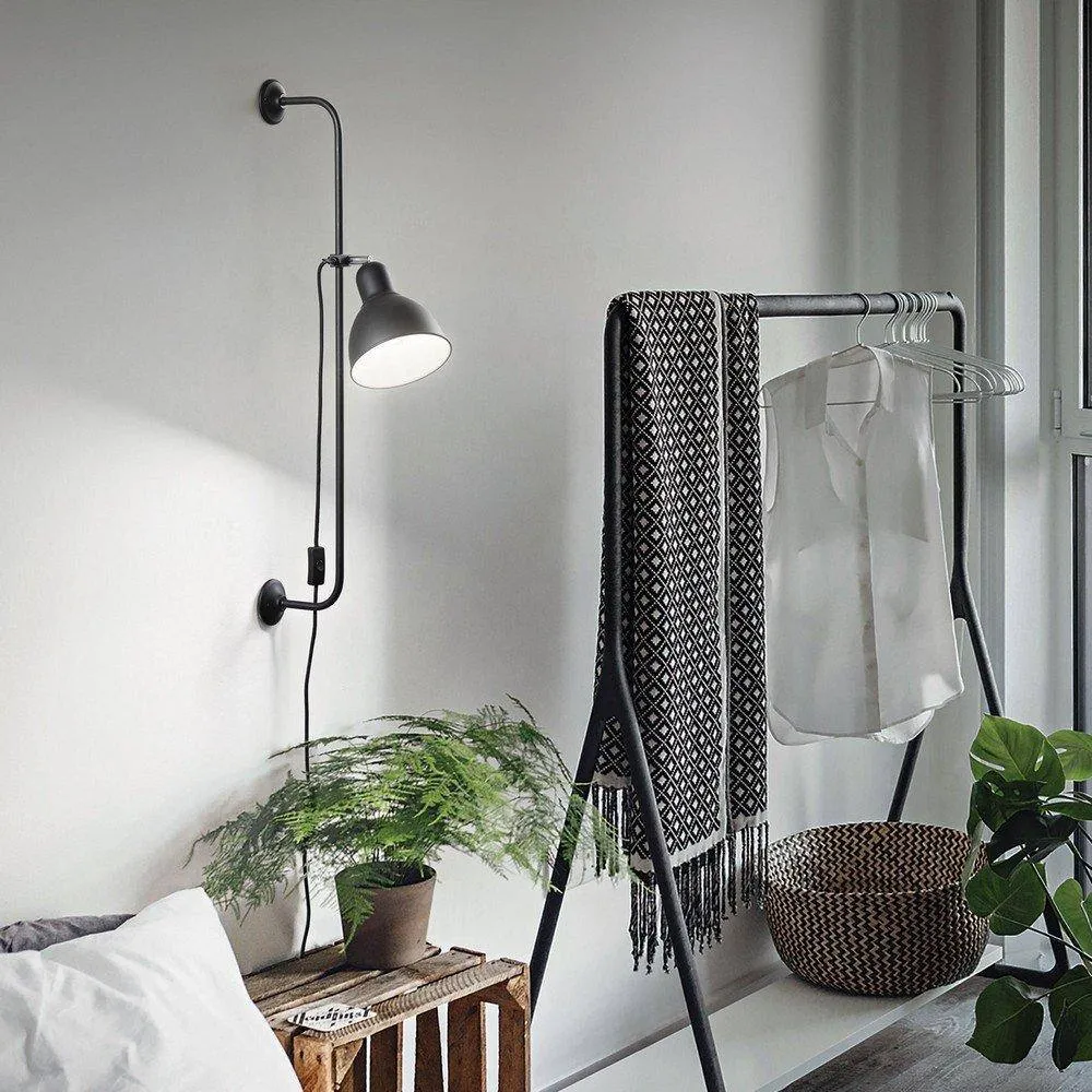 Netlighting Shower 1 Light Wall Light Black 2