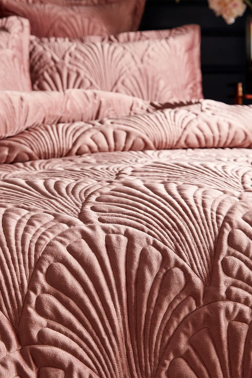 Paoletti Palmeria Quilted Double Duvet Cover Set Blush, Pink 2