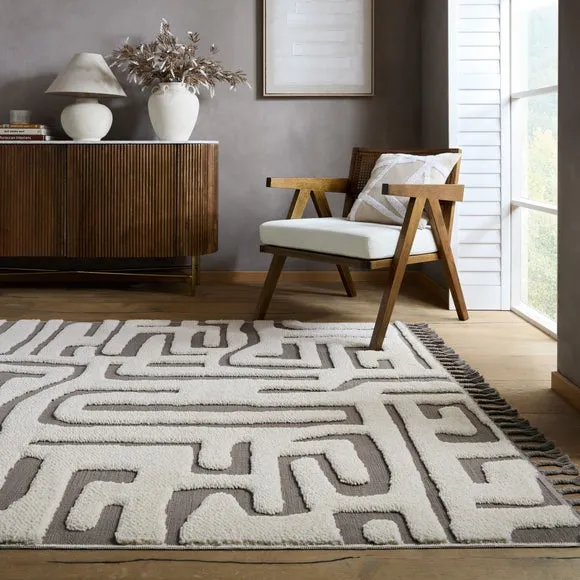 Madu Abstract Tasselled Rug 1