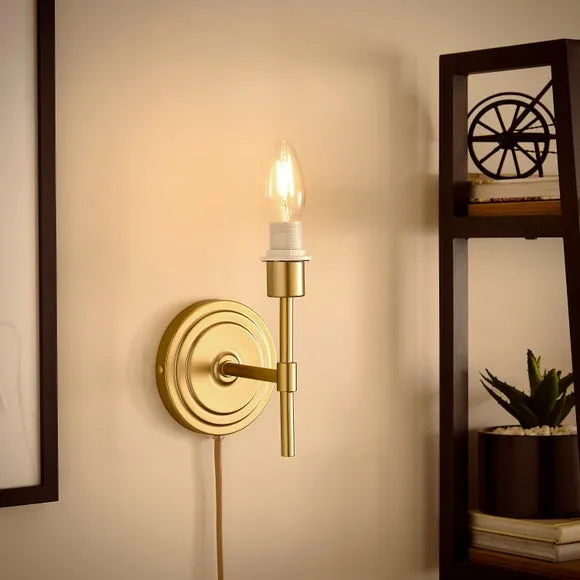 Sutton Plug In Wall Light Fitting 2