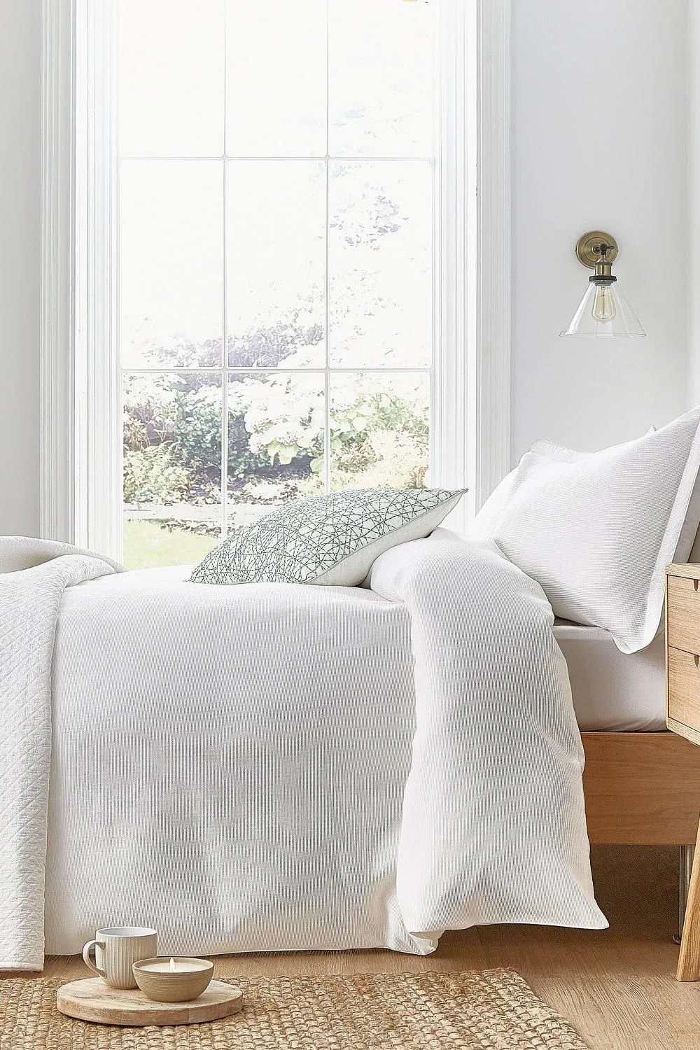 Murmur 'Greta' Cotton Oxford Pillowcase in White 3