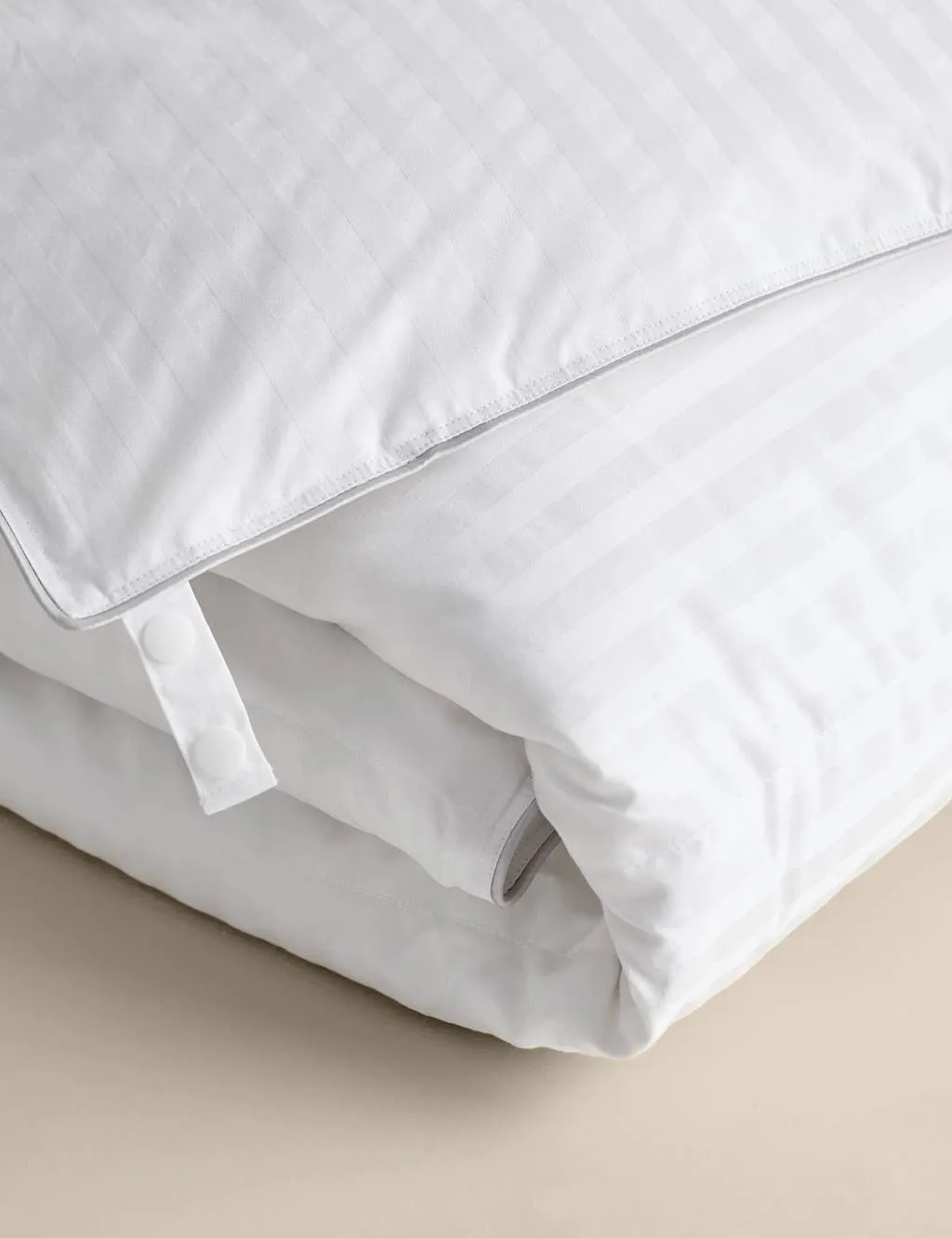 M&S Hungarian Goose Down 7.5 Tog Duvet White