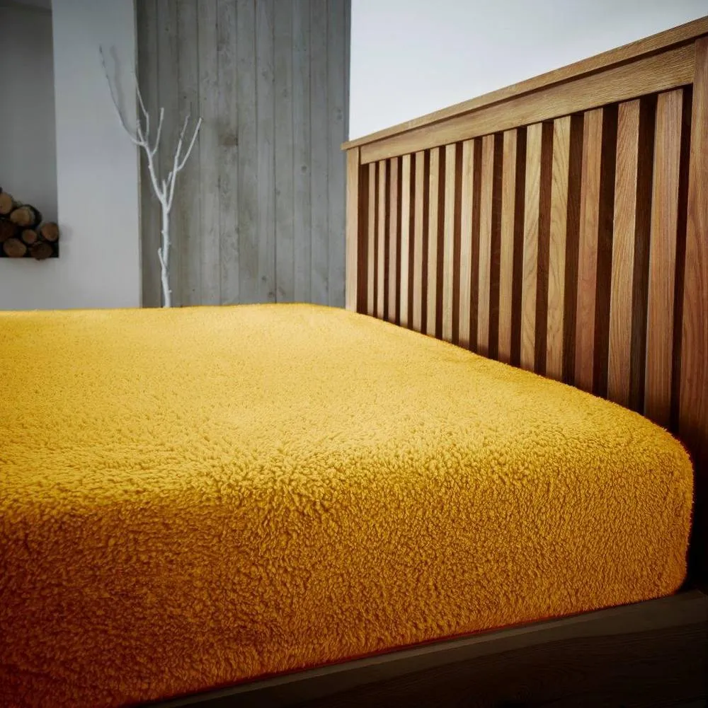 Smart Living Luxury Teddy Plain Duvet Cover & Pillowcase Set in Pale Orange 2