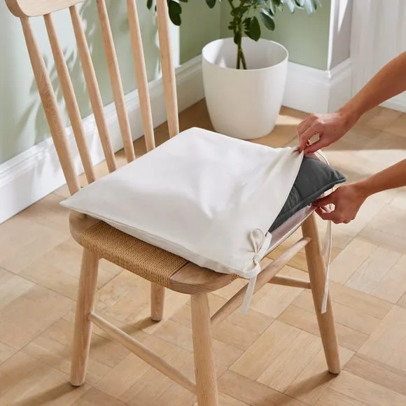 Set of 2 Plain Seat Pad Covers 1