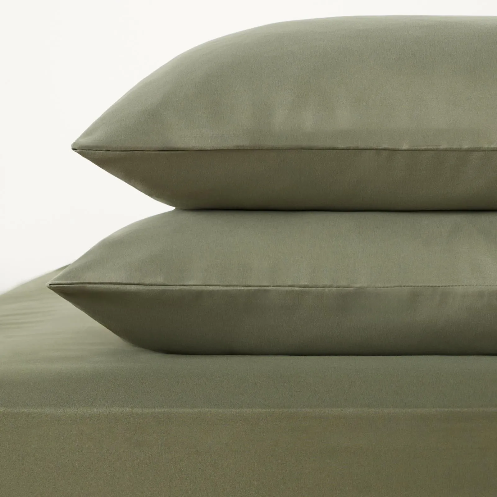 OHS 2 Pack Soft Microfibre Wrinkle Resistant Housewife Pillowcases in Khaki