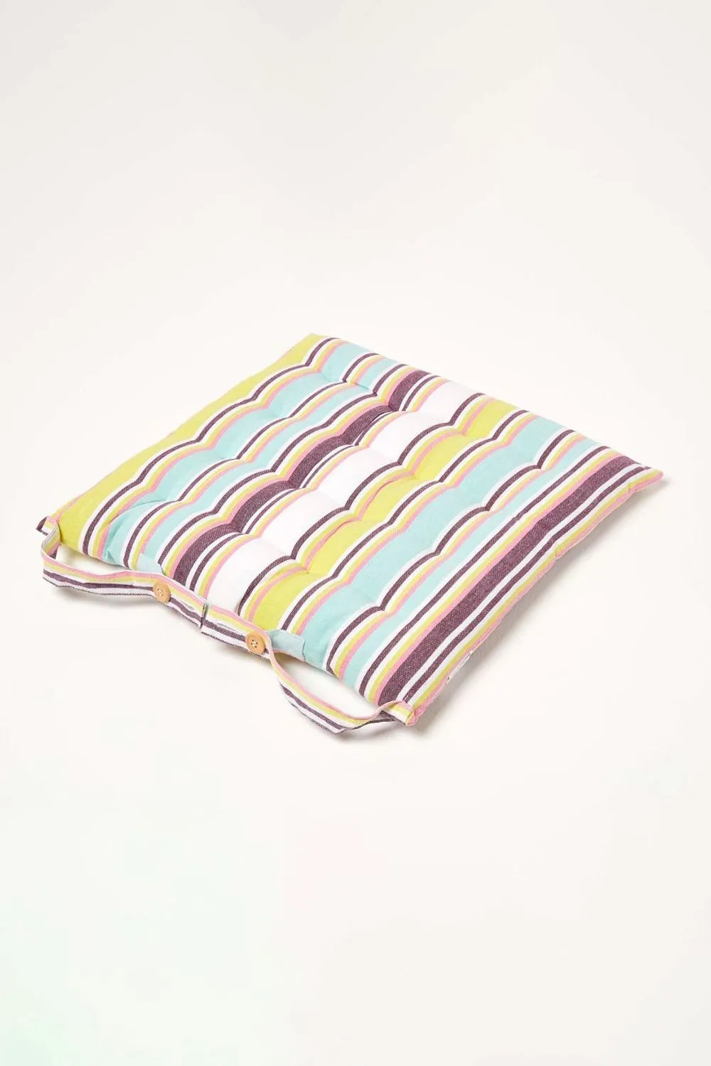 Homescapes Set of 4 Osaka Green Stripe Seat Pad with Button Straps, 40 x 40 cm 3