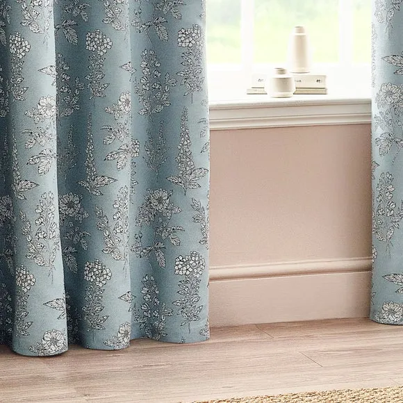 Sophia Eyelet Curtains 4