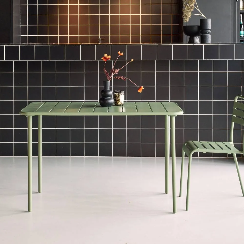 sweeek Metal garden table for 4 people in Green 4