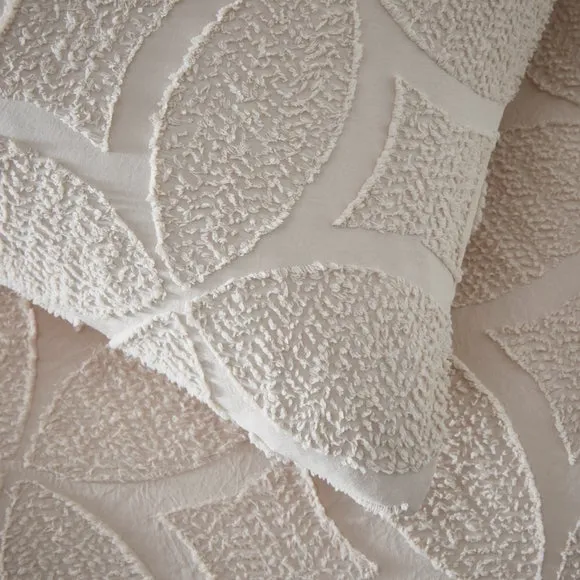 Alda Textured Duvet Cover and Pillowcase Set 5
