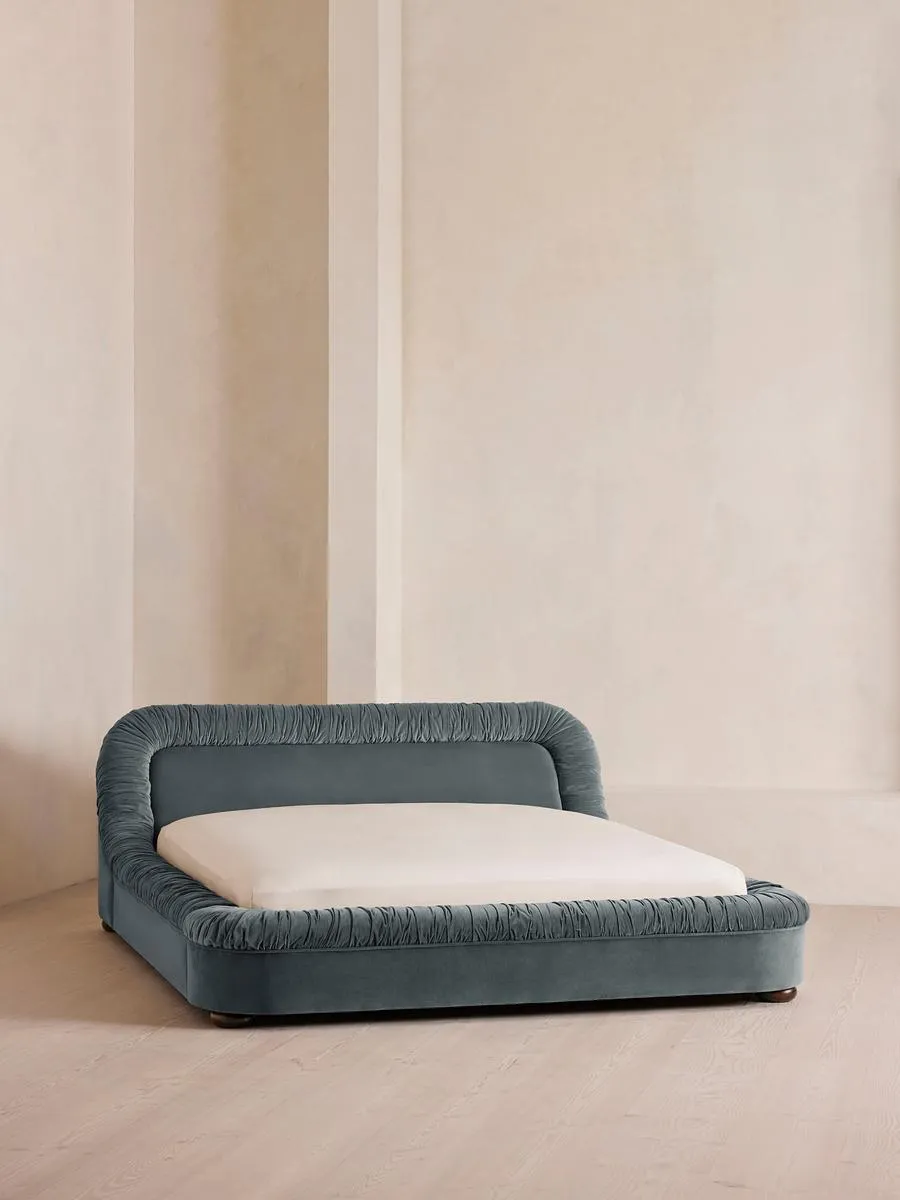 Vara Bed, Super King, Velvet, Grey Blue
