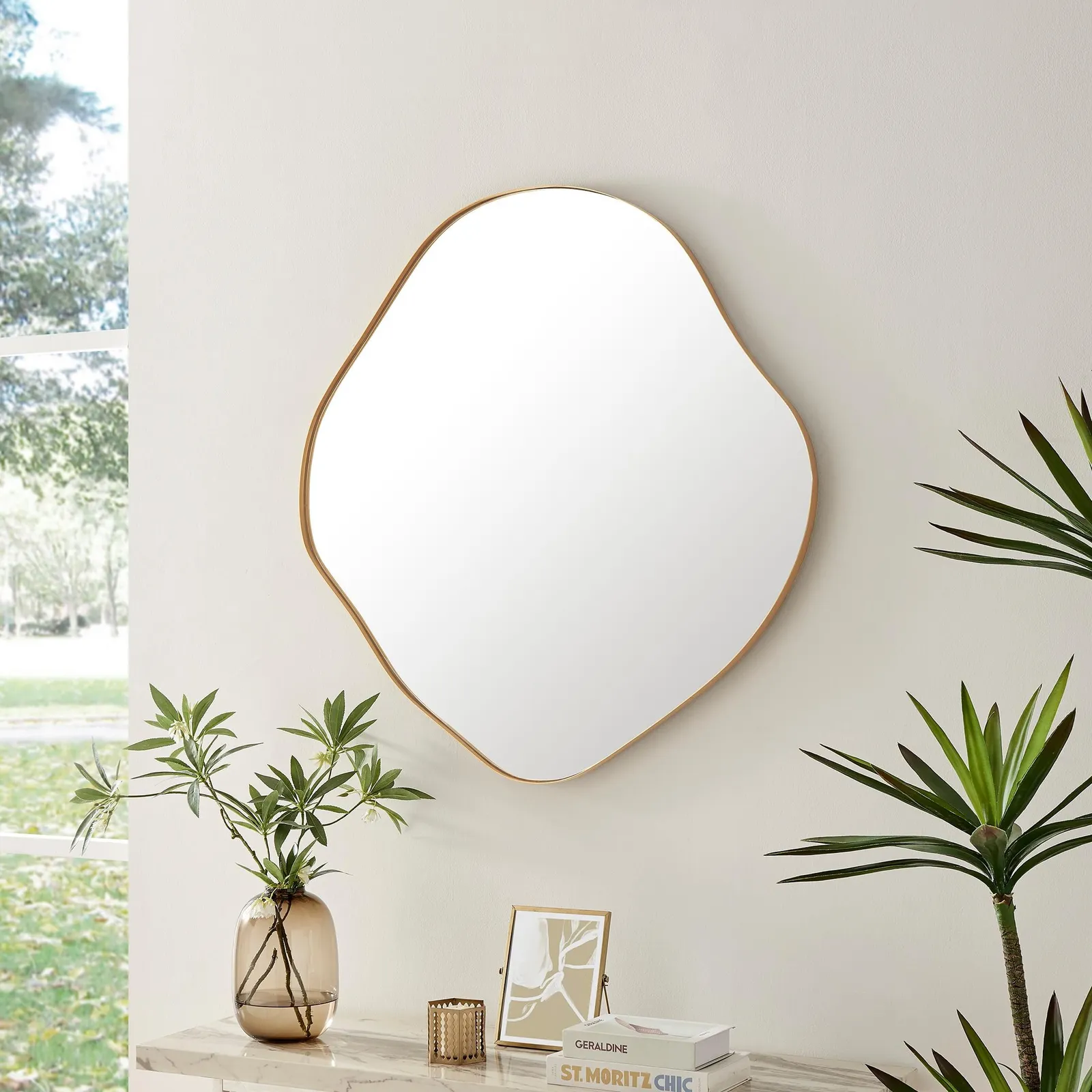 FurnitureboxUK Vita Irregular Pebble Wall Mirror with Black Or Gold Frame 2