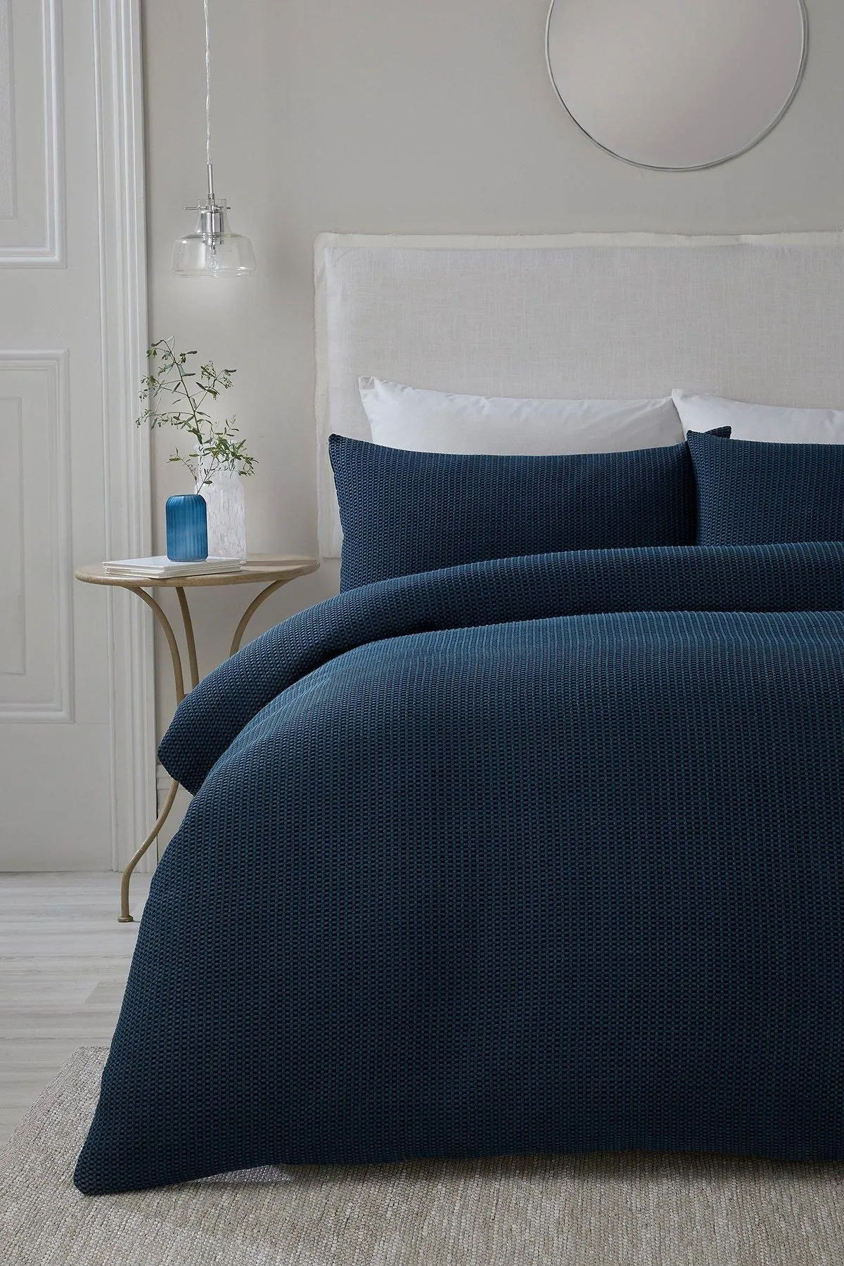 Serene 'Lindly' Waffle Duvet Cover Set in Navy