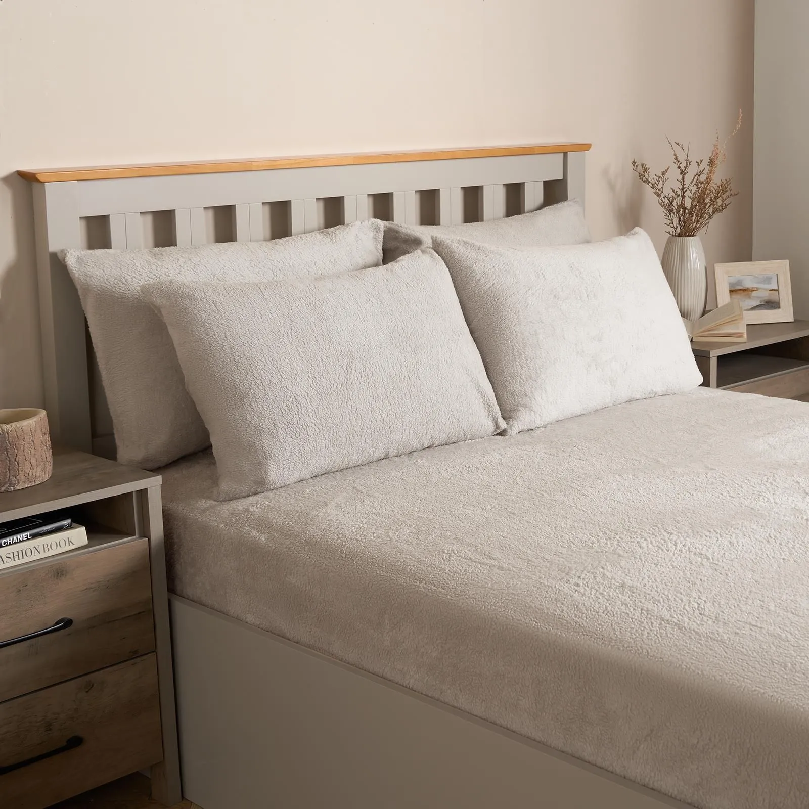 OHS 4 Pack Teddy Fleece Pillowcase Cover Bedding Set Thermal in Natural
