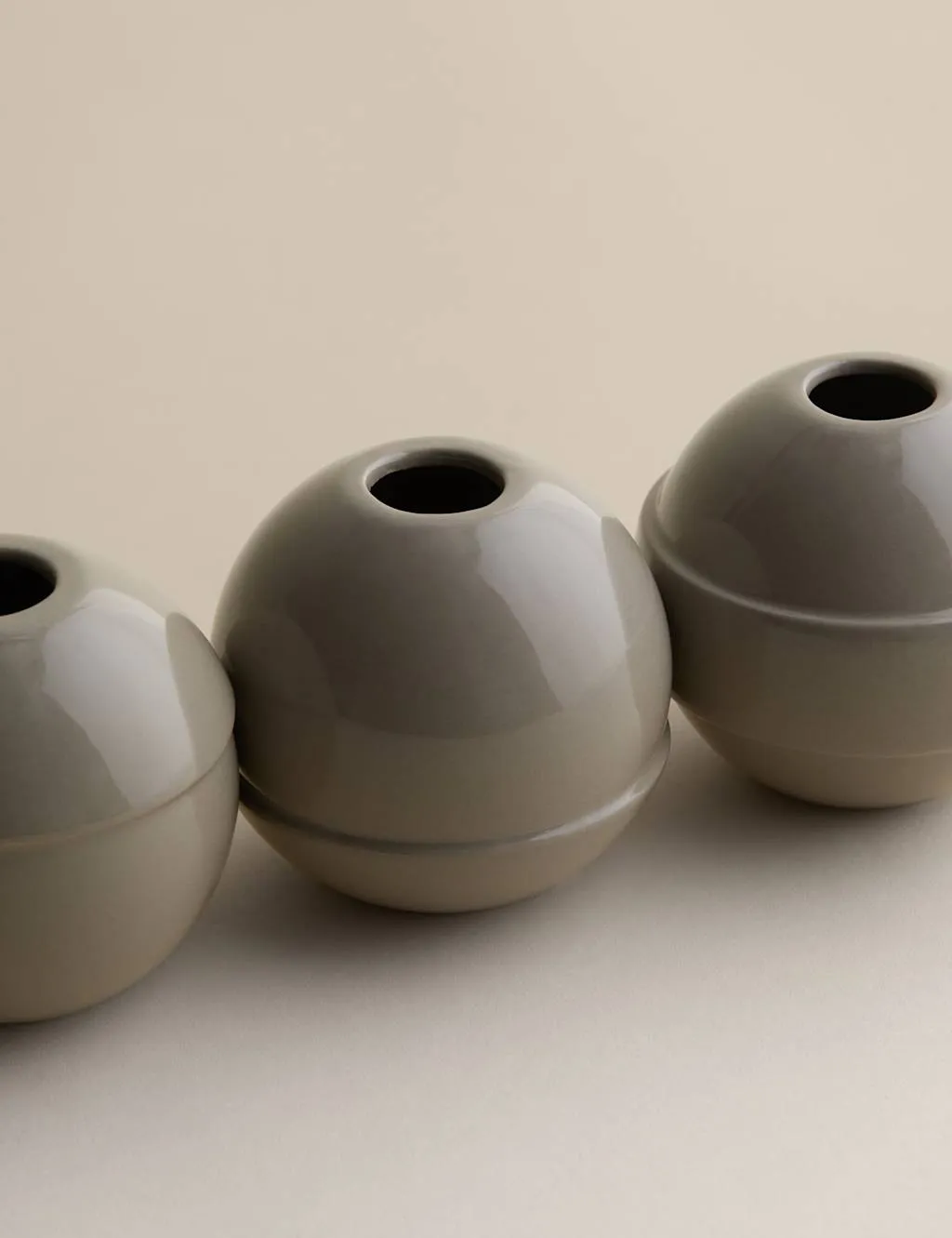M&S X Kelly Hoppen Set of 3 Round Bud Vases Taupe
