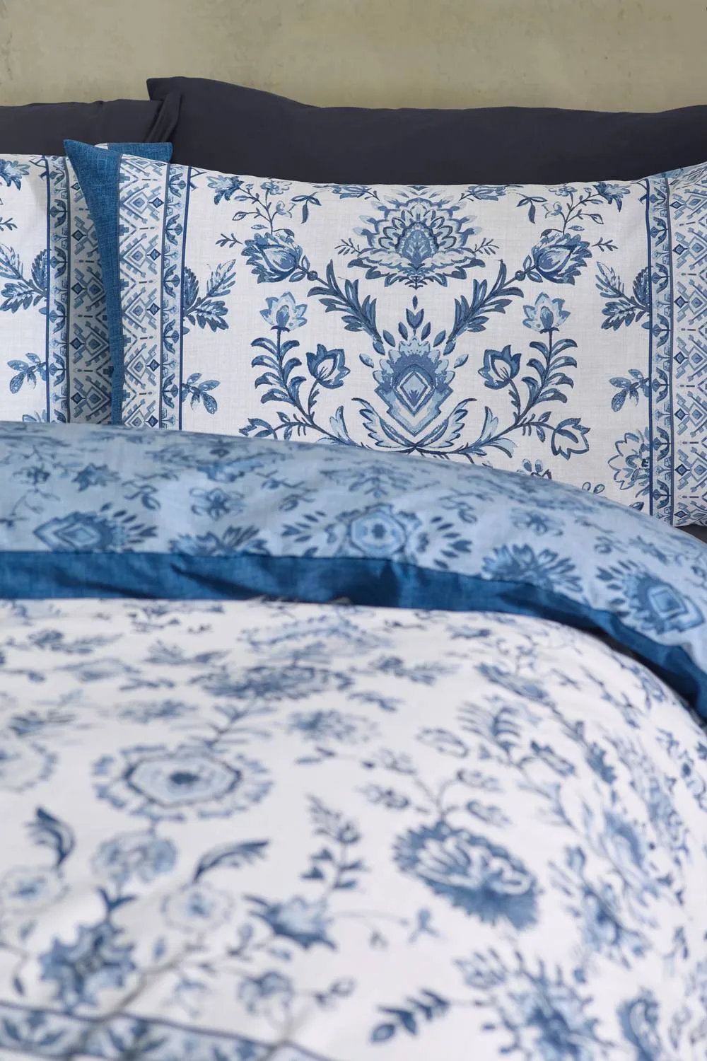 Catherine Lansfield 'Zoukara Floral' Reversible Duvet Cover Set in Blue 3
