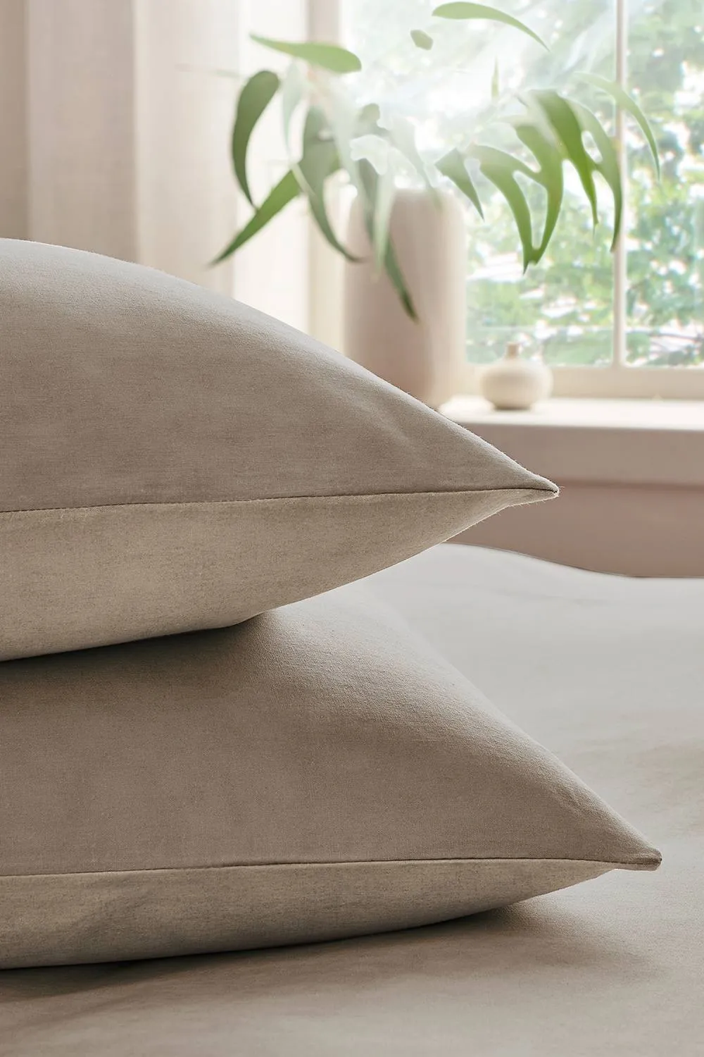CHRISTY 'Relaxed Linen' Washed Finish Reversible Standard Pillowcase Pair in Beige 3