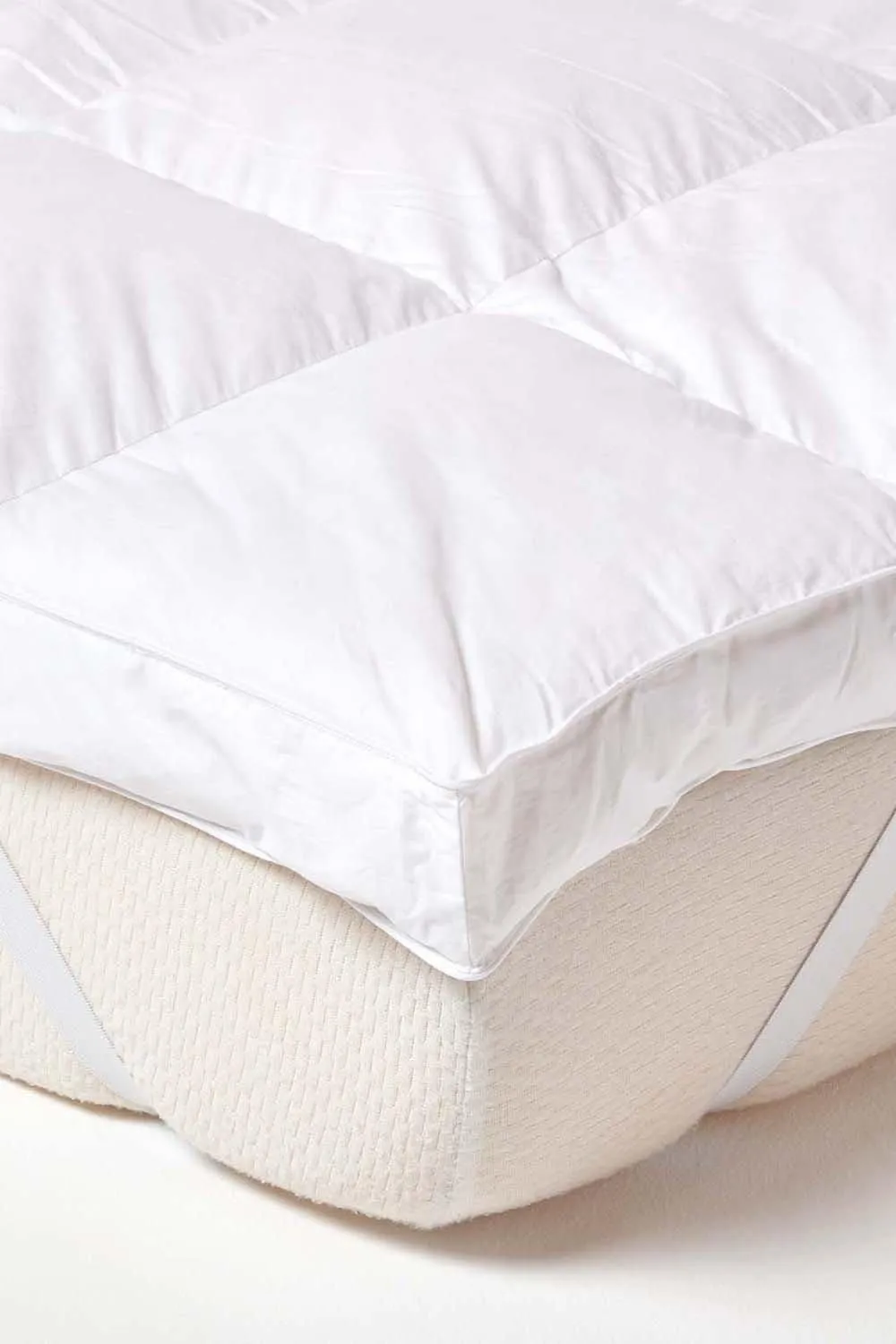 Homescapes Goose Feather Bed Mattress Topper in White