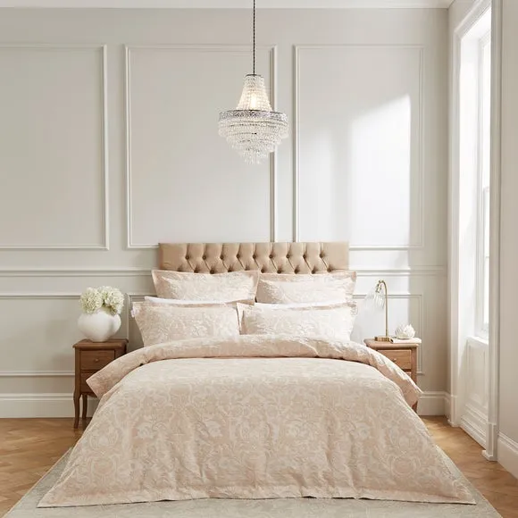 Dorma Winchester Duvet Cover and Pillowcase Set 1
