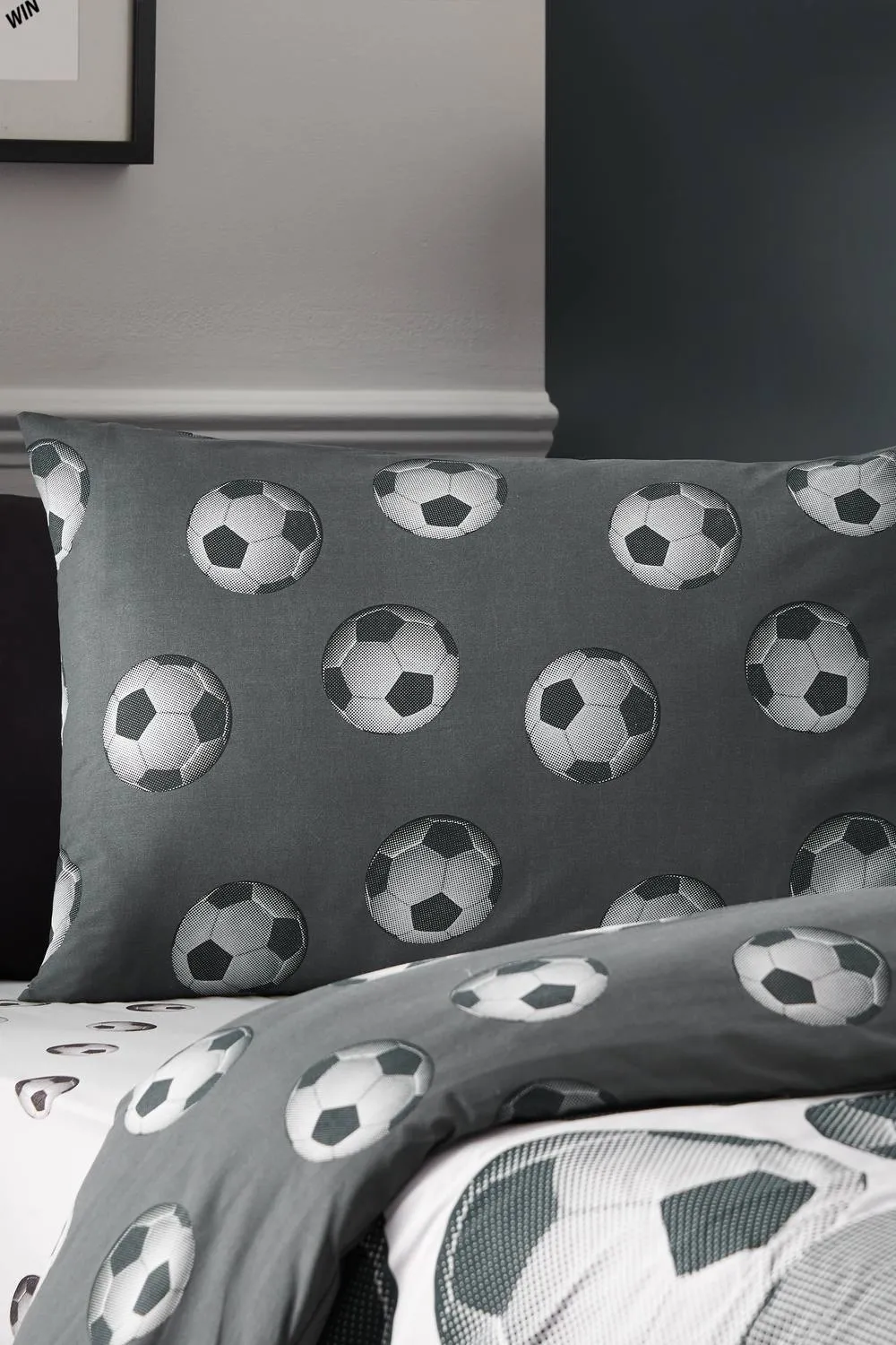 Catherine Lansfield Football Duvet Set in Grey 3