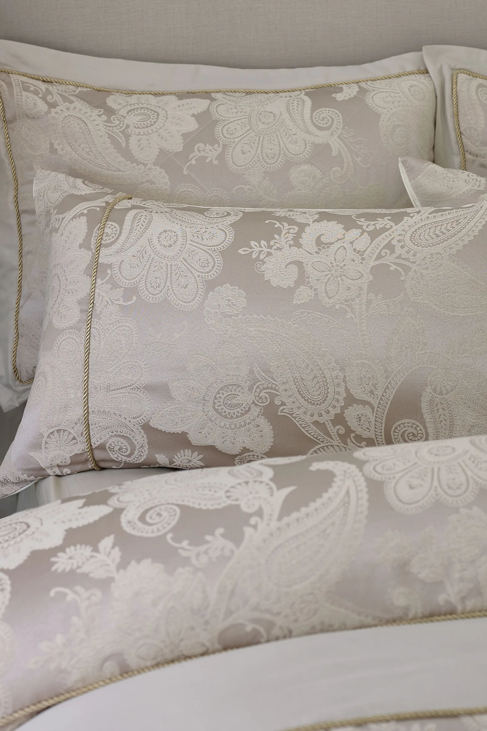 Catherine Lansfield 'Opulent Jacquard' Duvet Cover Set in Gold 2