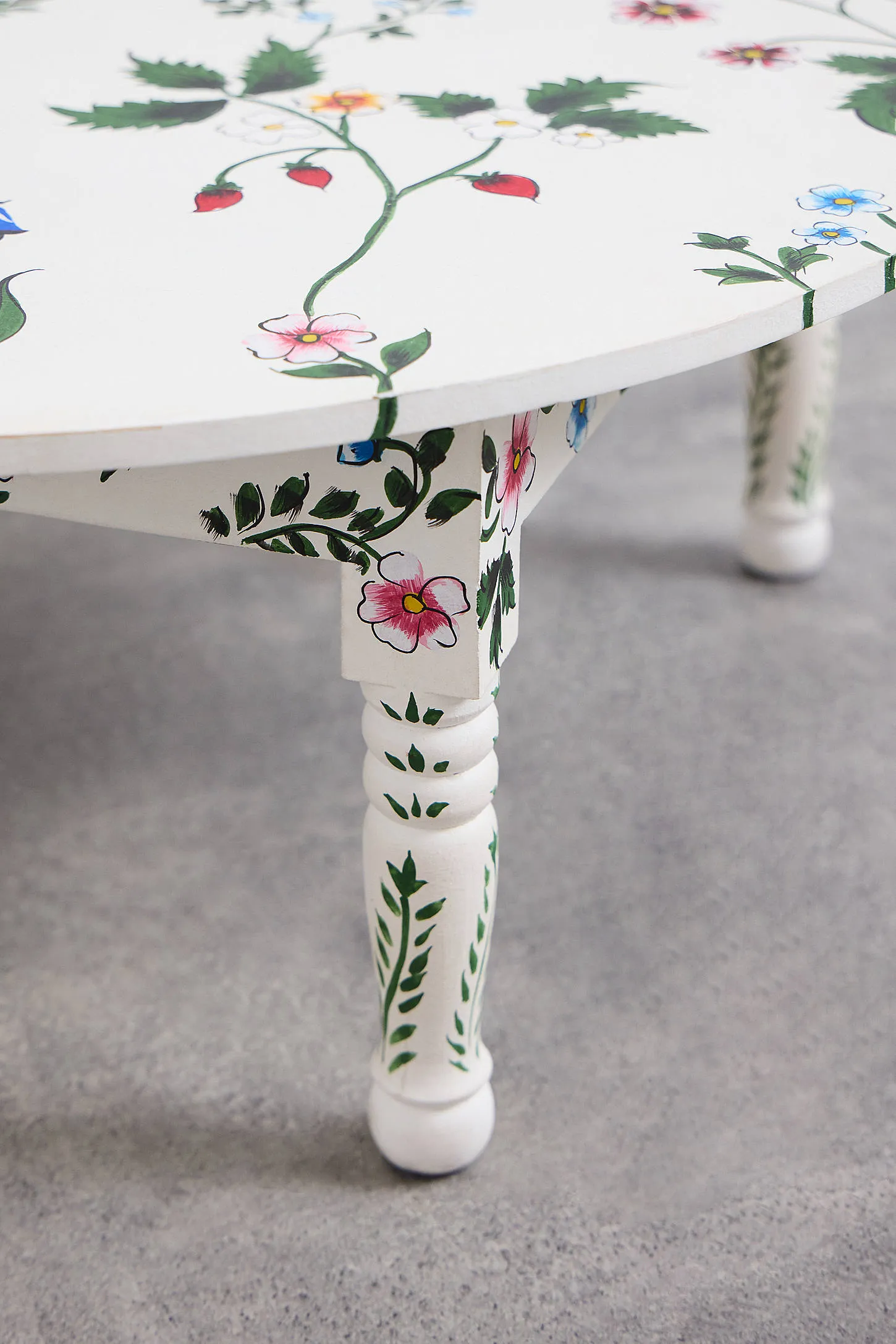 Vintage Floral Coffee Table 6