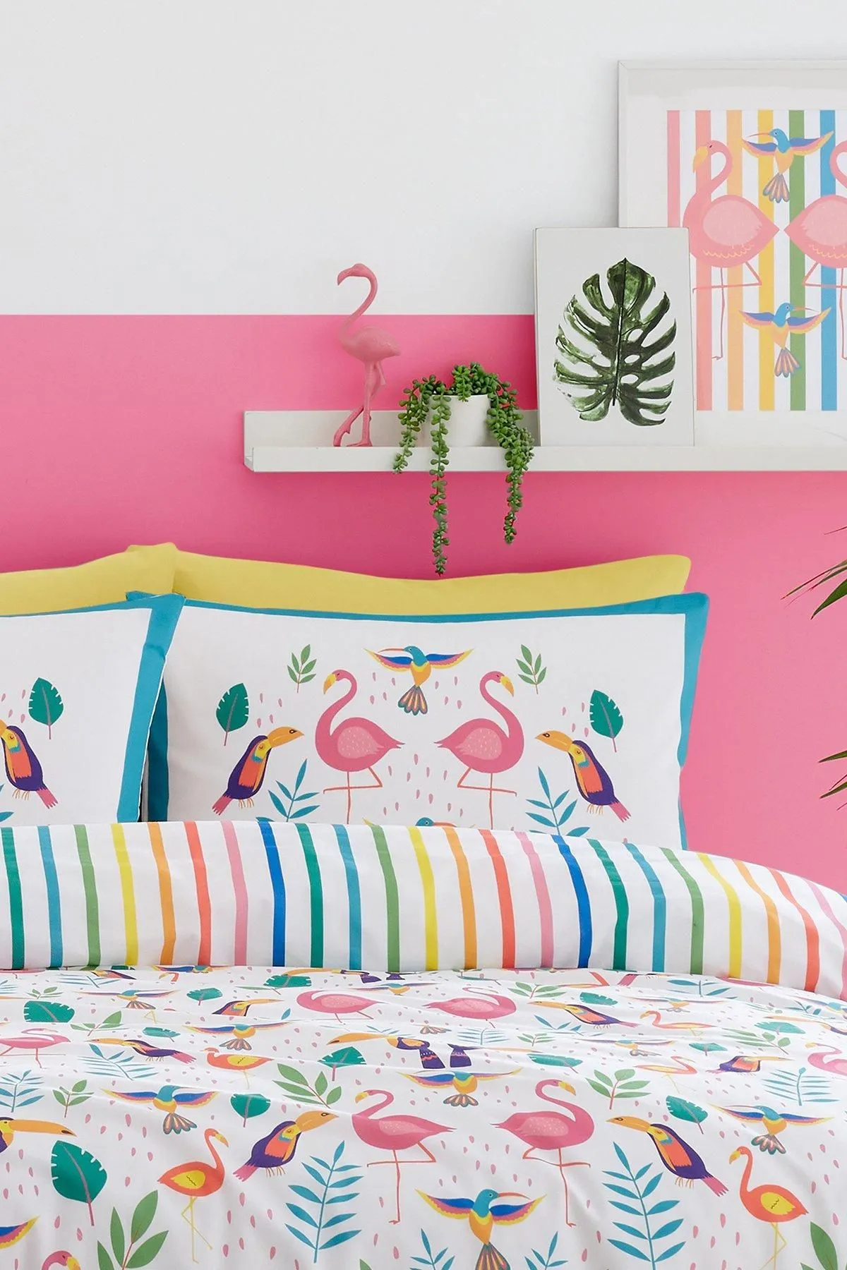 Fusion 'Tropical Flamingo' Reversible Duvet Cover Set in Pink 2