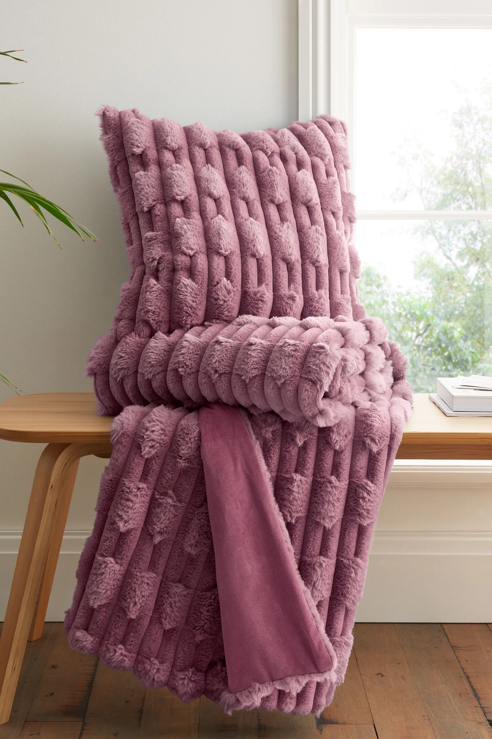 Bianca 'Carved Faux Fur' Cushion in Pink 2