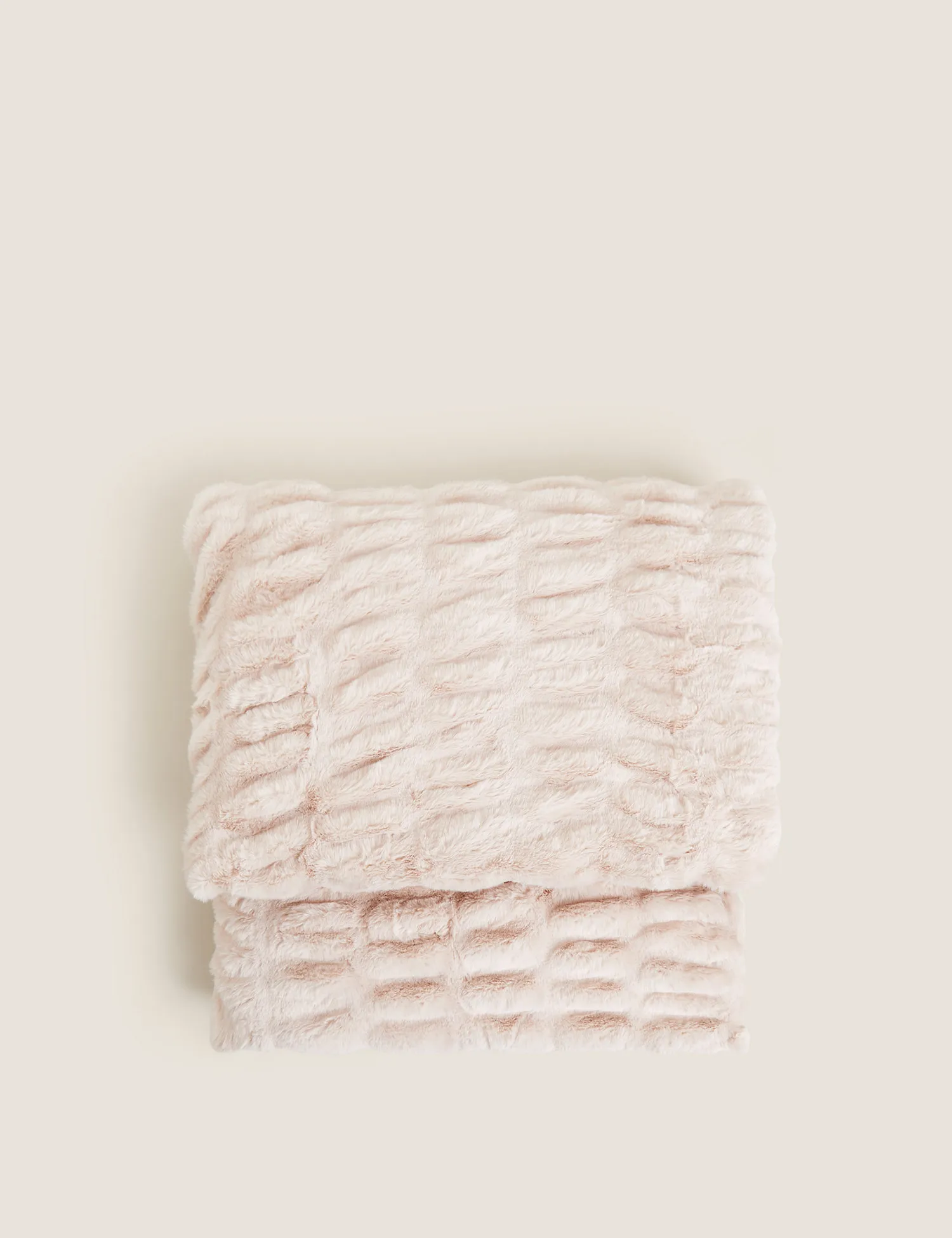 M&S Faux Fur Throw