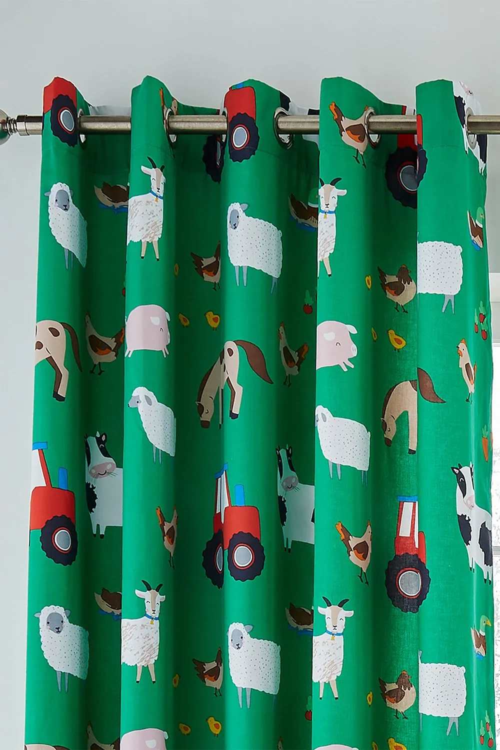 Catherine Lansfield 'Farmyard Animal' Eyelet Curtains in Green 2