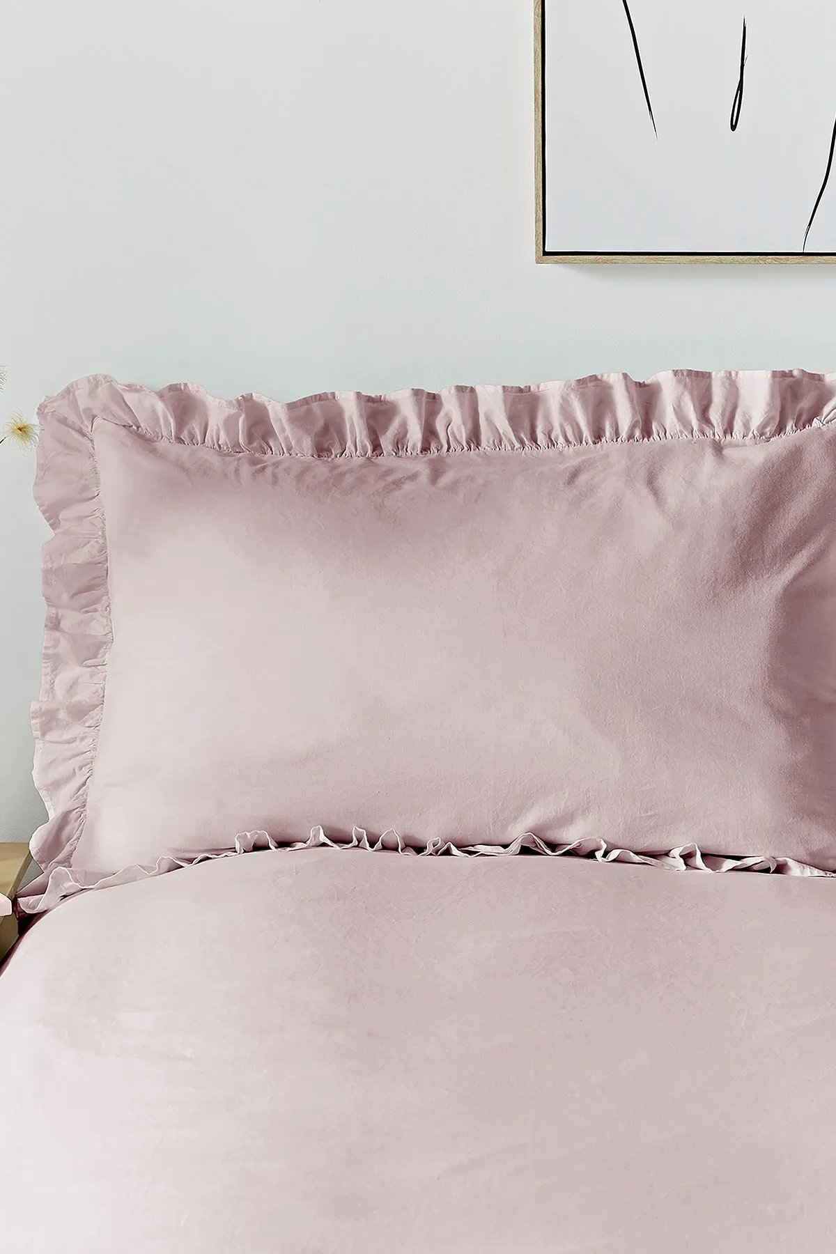 Appletree 'Cassia Frill' 100% Cotton Relaxed Look Duvet Cover Set in Lavender 2