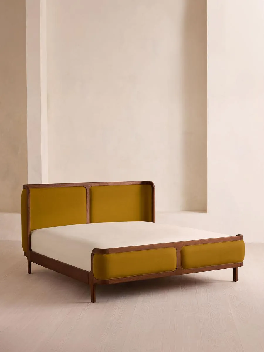 Belsa Bed, Emperor, Linen, Turmeric