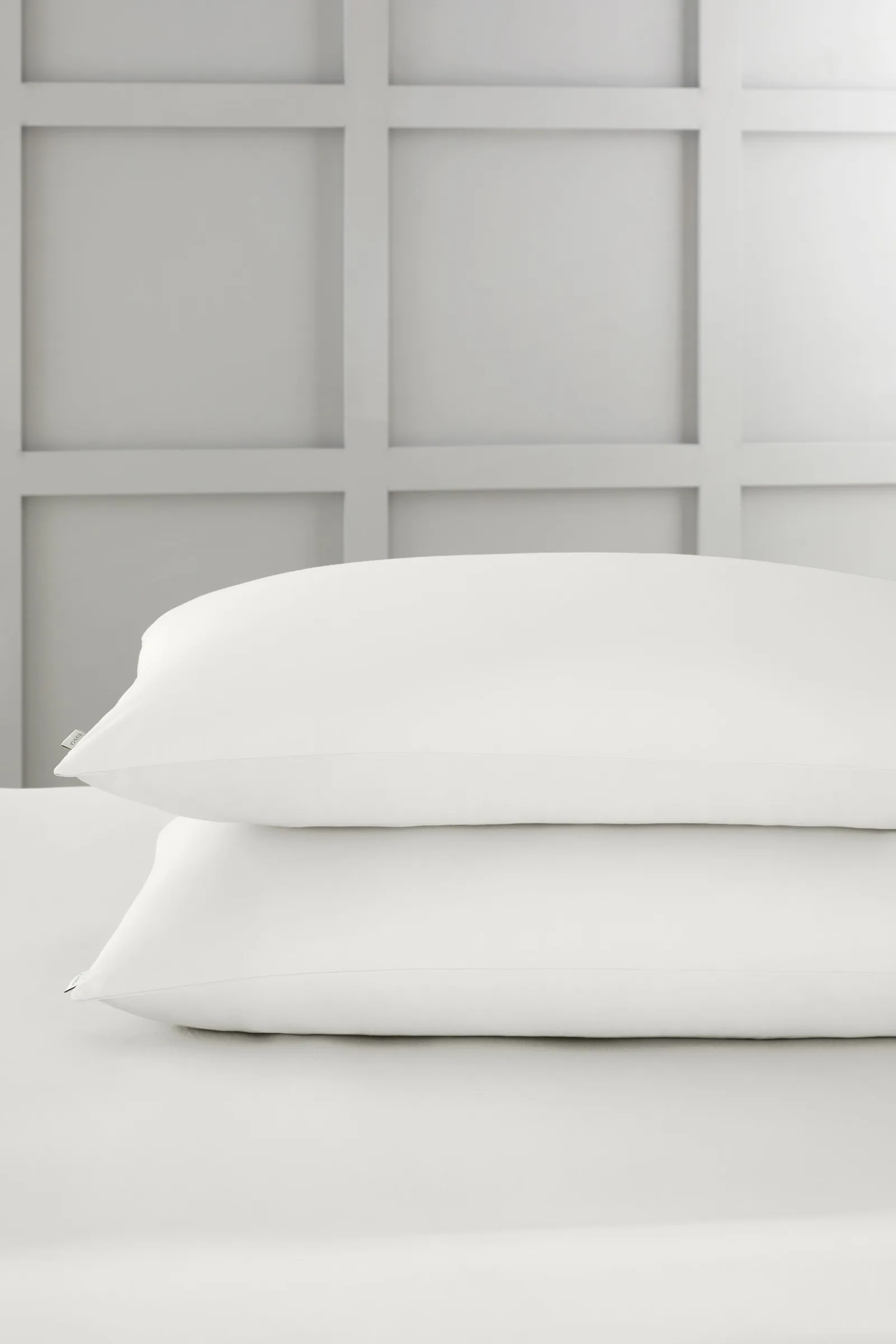 Bianca 400 Thread Count Cotton Sateen Standard Pillowcases in Ivory 1