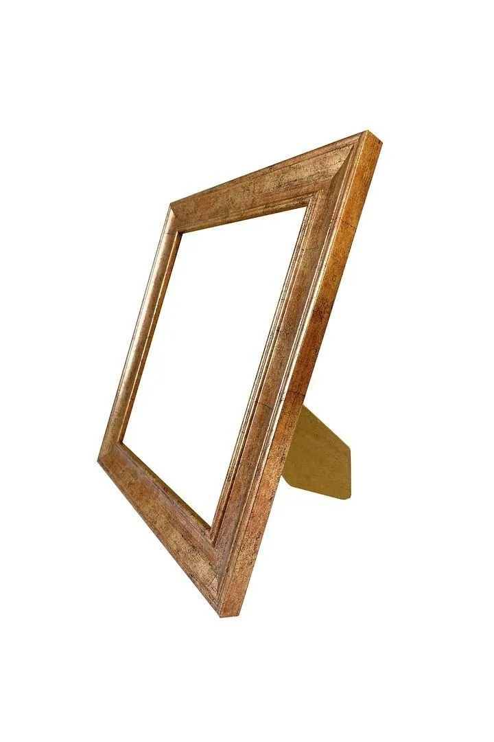 Frames by Post Scandi Photo Frame 7 x 5 Inch in Gold 6