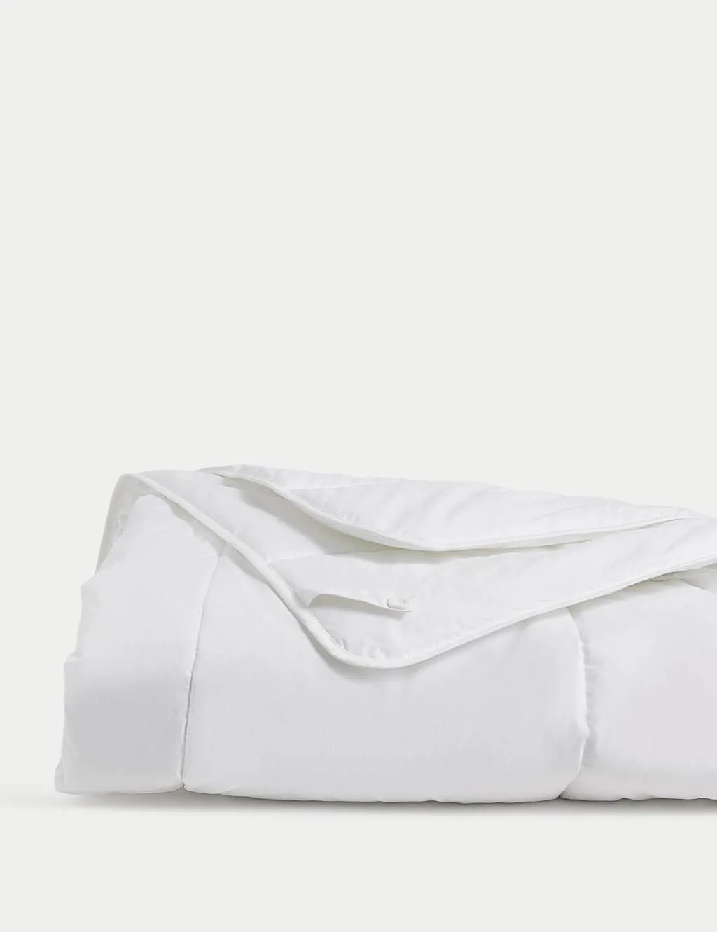 M&S Ultimate Comfort 7.5 Tog Duvet White