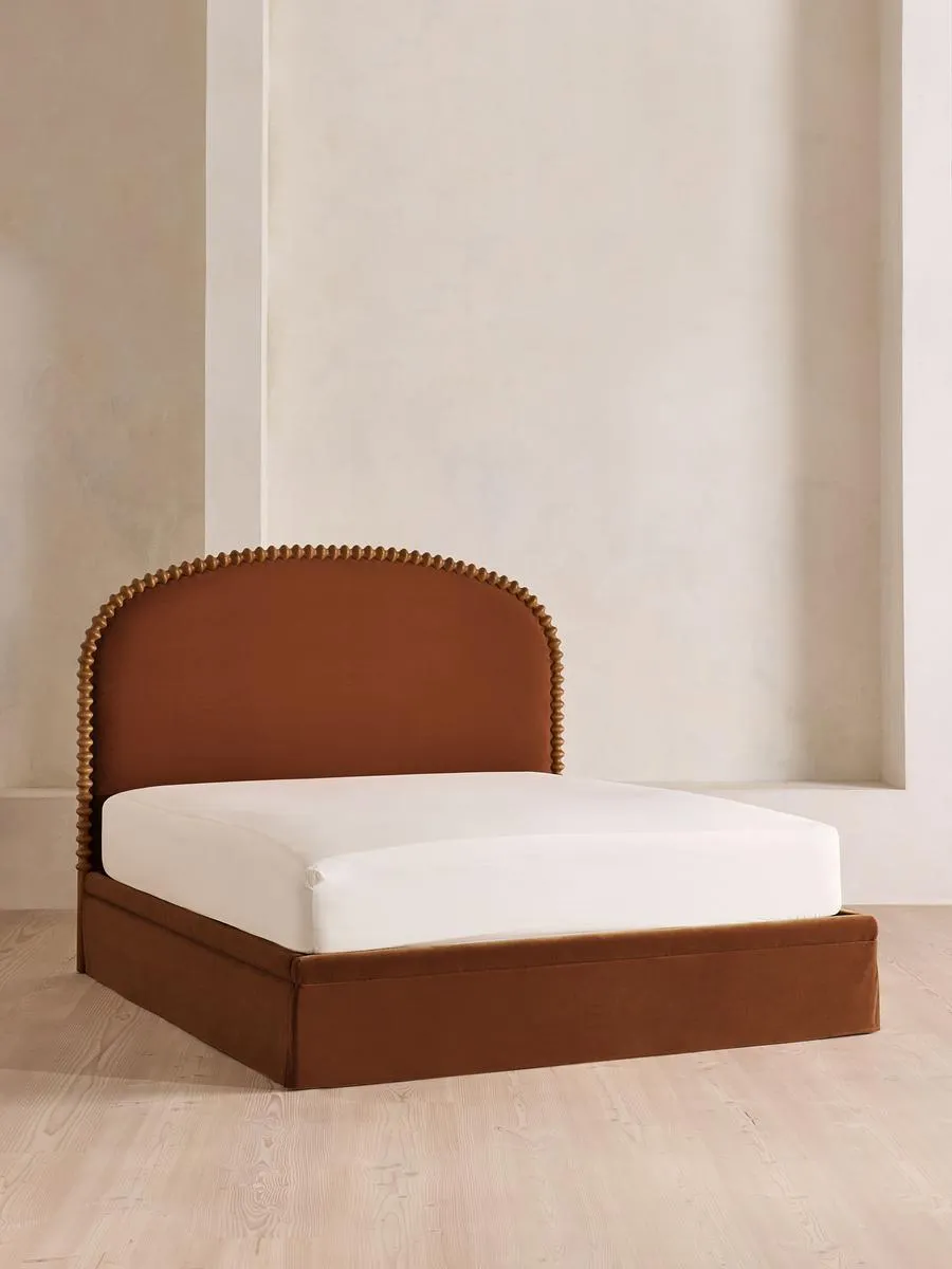 Mika Bed, King, Velvet, Cinnamon