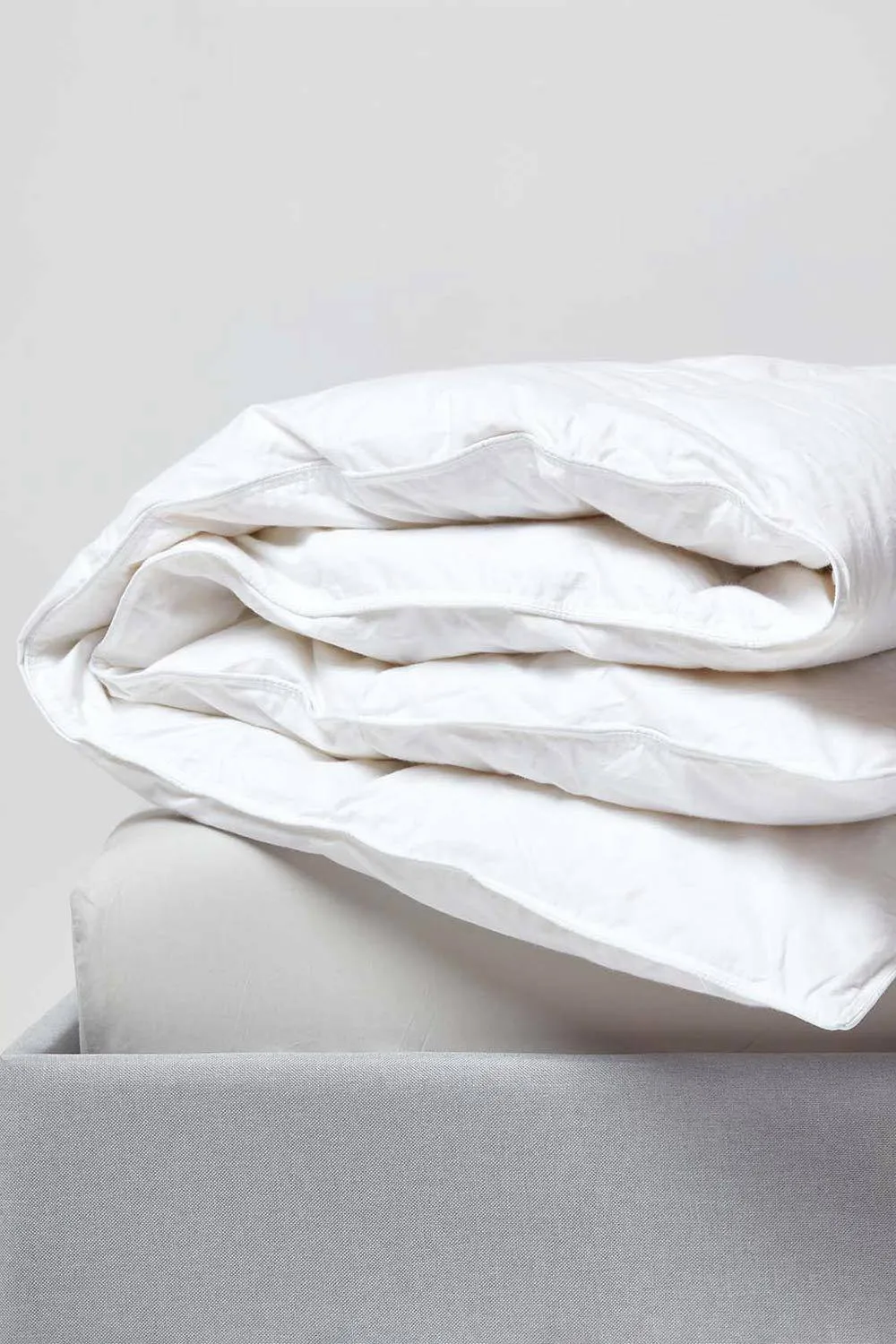 Homescapes Luxury White Duck Down 13.5 Tog All Seasons Duvet 2